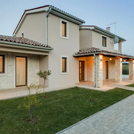 Angelina With 3 Bedrooms And Pool In Novigrad Βίλα *